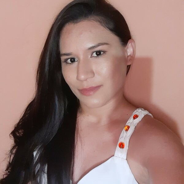 Carla - Professor de biologia - Buriti dos Montes