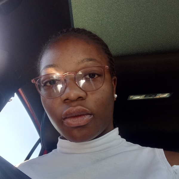 Nhlayiso - English tutor - Bloemfontein