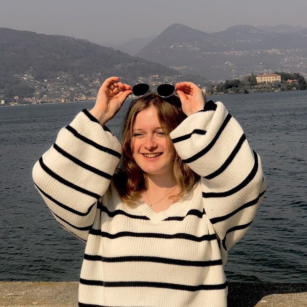 Anais - Prof de marketing - Arras
