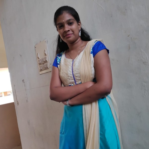 Malini - Maths tutor - Padianallur