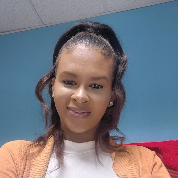 Martina - Personal development coach - Queens