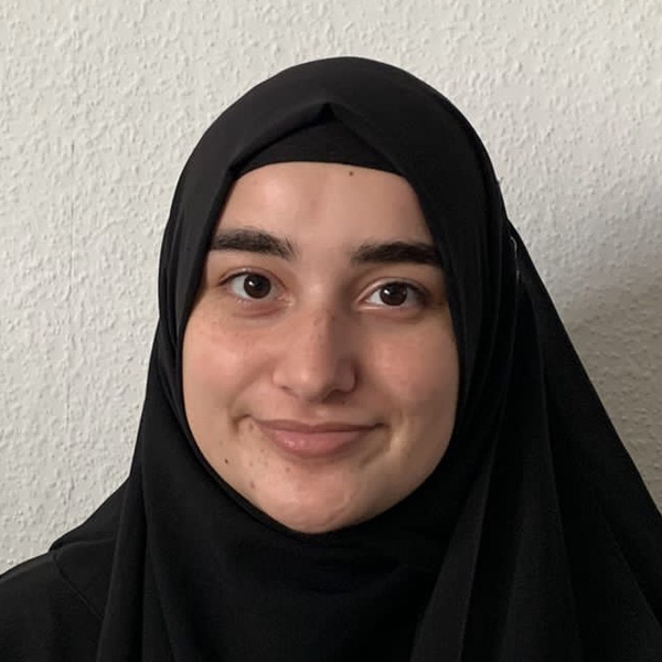 Ravza - Lehrkraft für Mathematik - Iserlohn