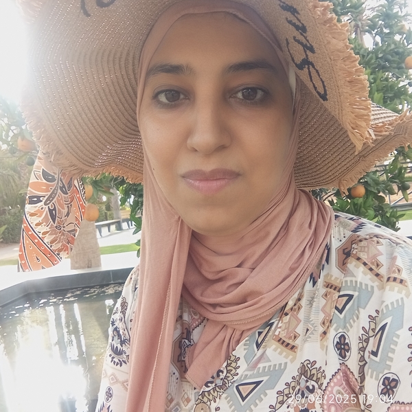 Khadija - Prof d'anglais - Prunet