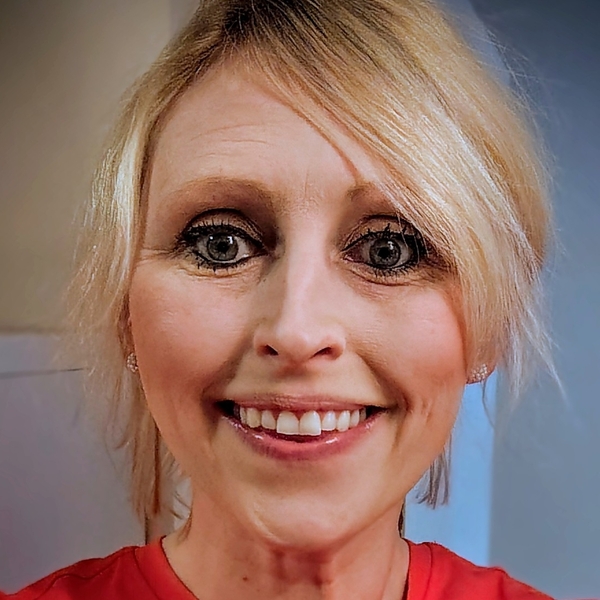 Sarah - Underviser i dansk - Høng