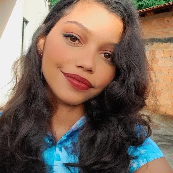 Rayane - Prof de inglês - 