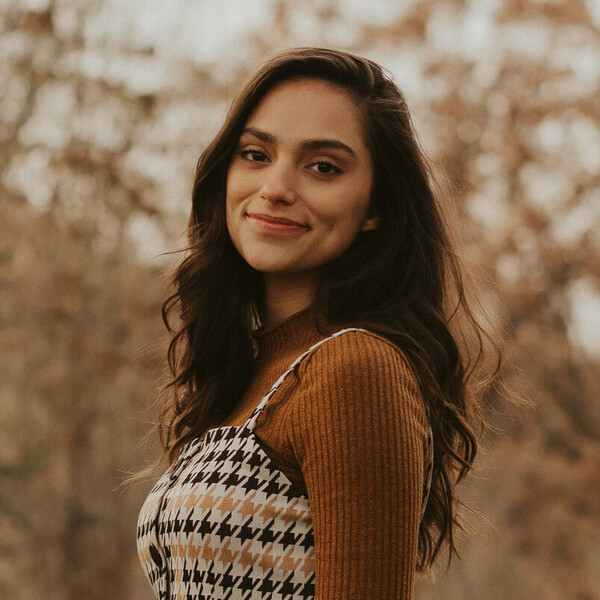 Ariana - Spanish tutor - Brooklyn Center