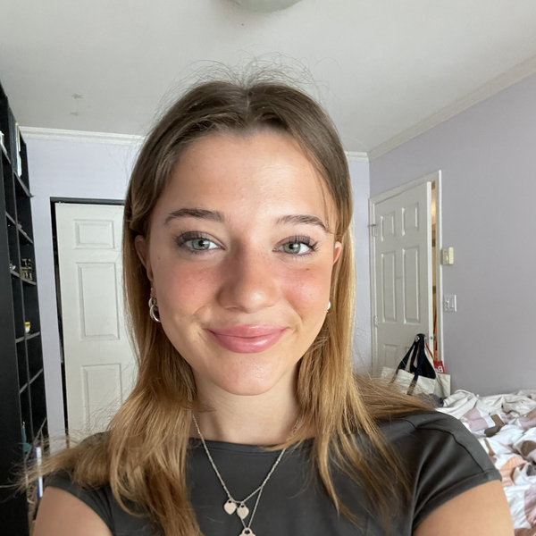 Nadège - French tutor - Toronto