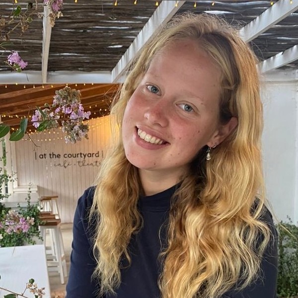 Ruth Cape Town,Western Cape I am a Selftaught guitar player and