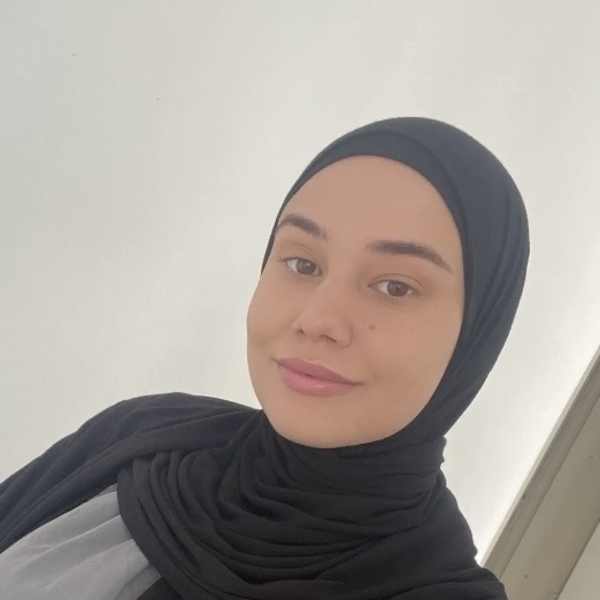 Coline - Prof d'arabe - Lormont