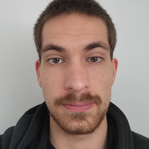Iker - Prof de physique - Montigny-le-Bretonneux