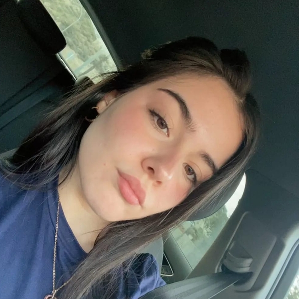 Laura - Profe de inglés - Elx