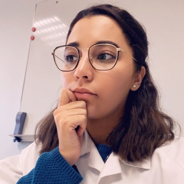 Maroua - Prof d'aide aux devoirs - Aix-en-Provence