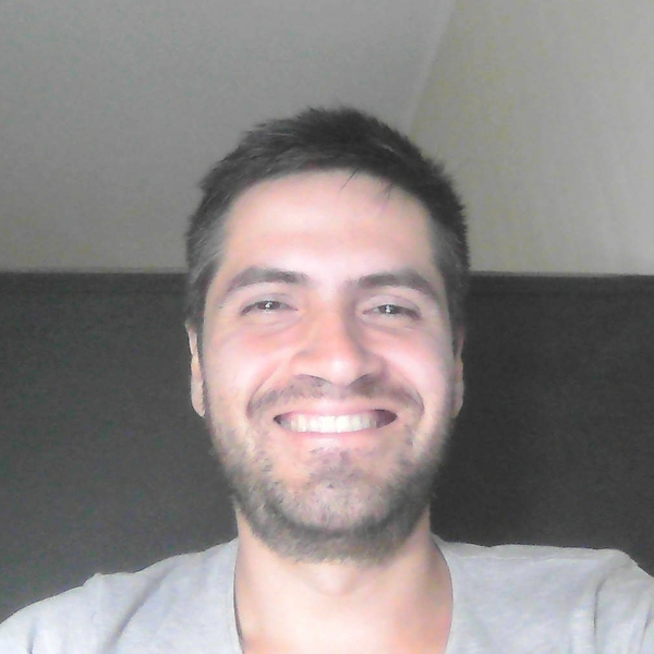 Arturo Orlando - Profe de matemáticas - Lima