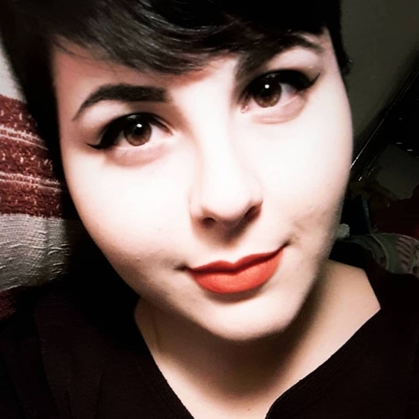 Vanessa Paola - Insegnante di aiuto compiti - Cosenza