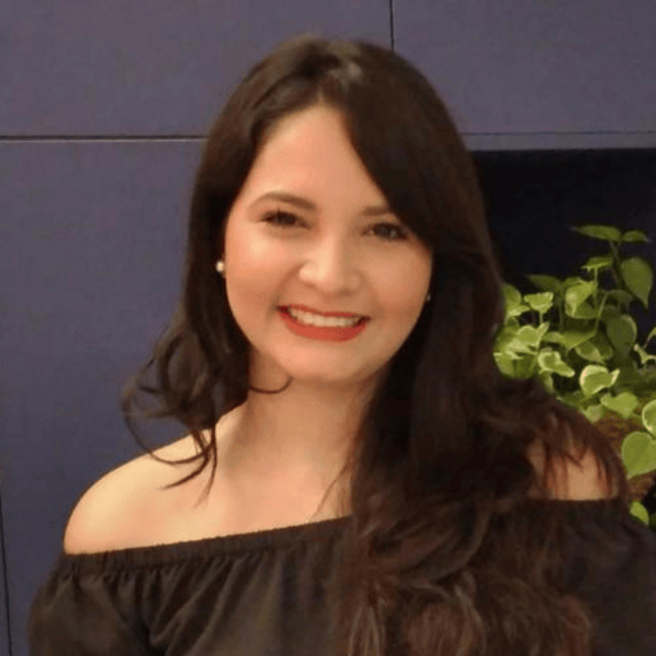Camila - Professor de arquitetura - Centro