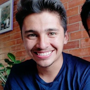 Andrés Mauricio - profesor de álgebra - Bogotá