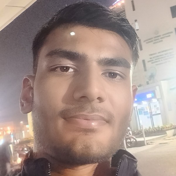 Priyanshu - Maths tutor - Shahjahanpur