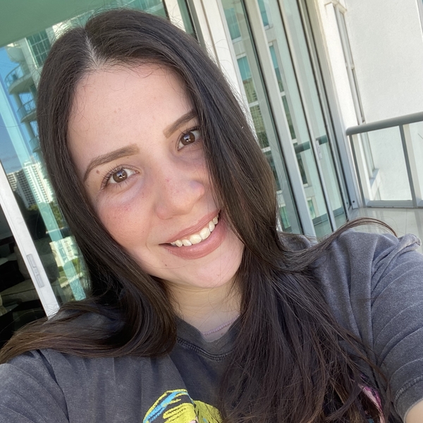 Valeria - Spanish tutor - Live Oak