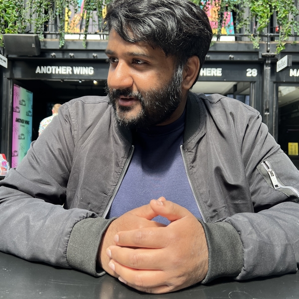 Viraj - English tutor - Crawley