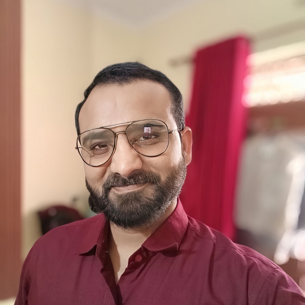 Manish - Yoga instructor - Ghaziabad