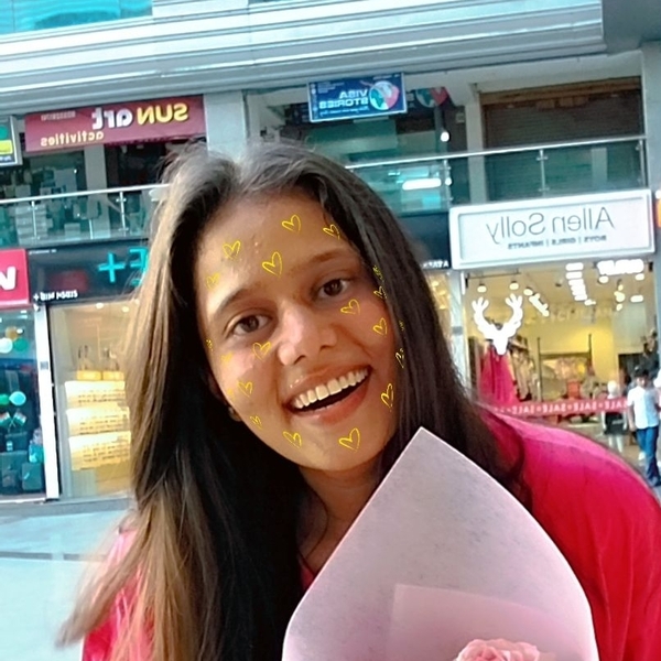 Amisha - Biology tutor - Ahmedabad