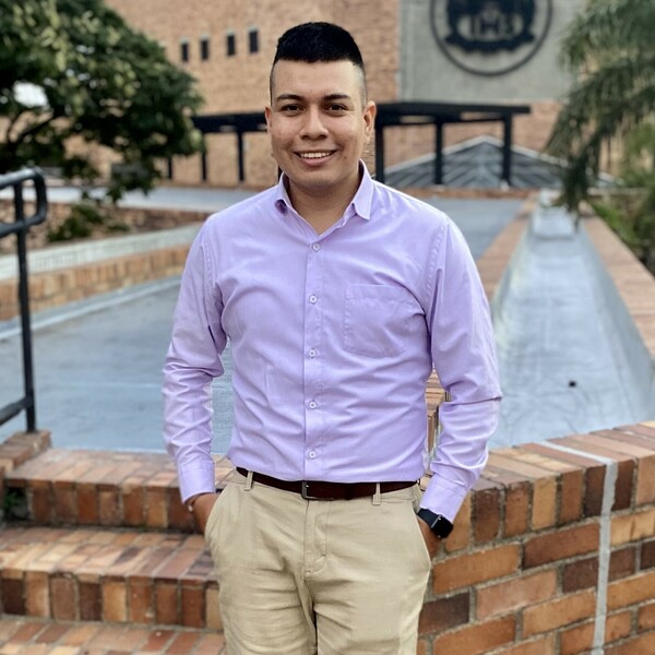 Daniel - Profe de programación - Cali
