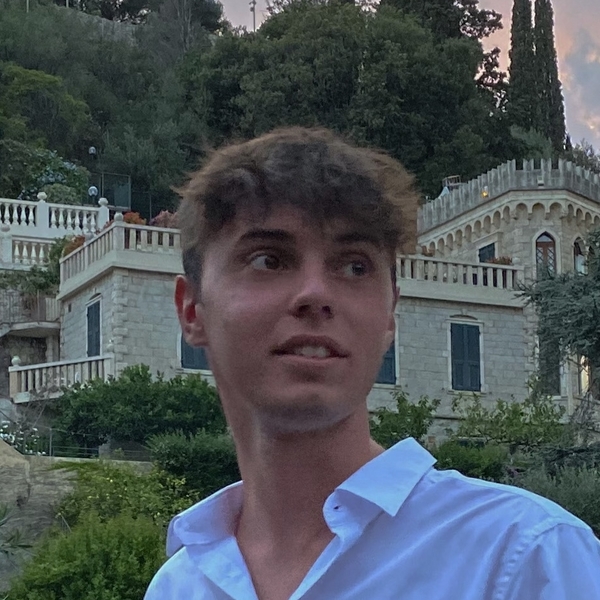 Riccardo - Insegnante di ripetizioni - Pessano con Bornago