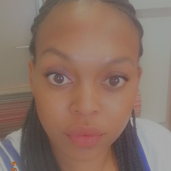 Busisiwe - English tutor - Kempton Park
