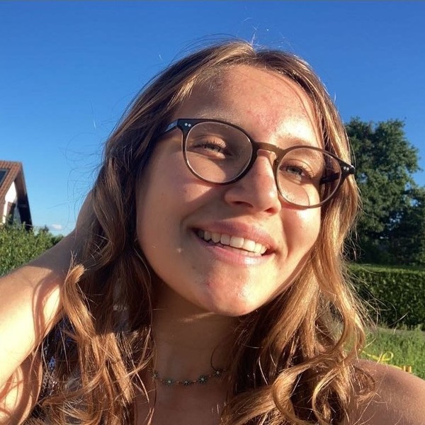 Juliette - Prof d'allemand - Tannay