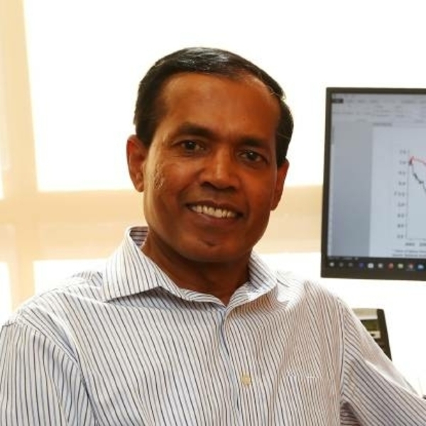 Yapa - Economics tutor - Gobbagombalin