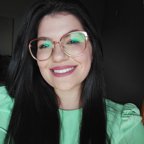 Camile - Prof de inglês - 