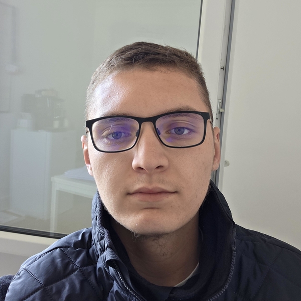 Benjamin - Prof d'autocad - Metz