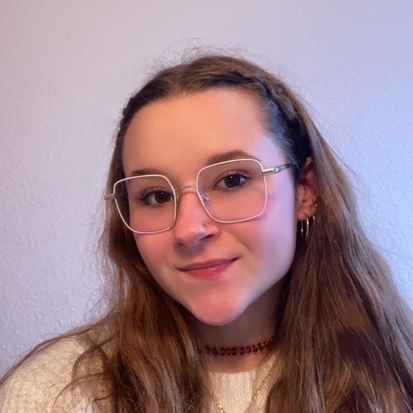 Alix - Prof de français - Pau