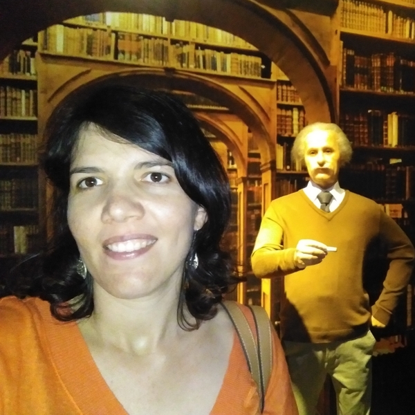 Joanna - Prof de explicações - Ponto Novo