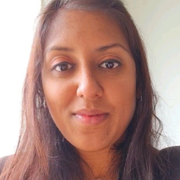 Amira - Prof de remise en forme - Paris
