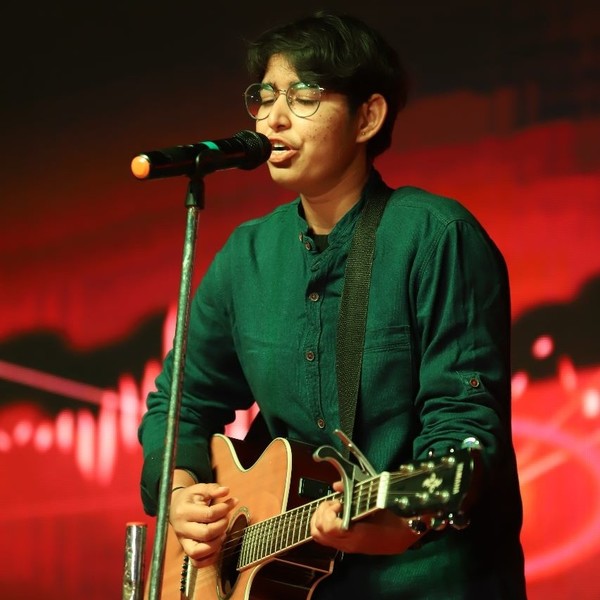 Beenu - Guitar tutor - Bhilwara