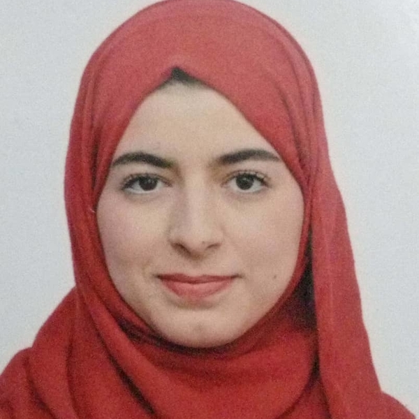 Roumayssae - English tutor - 