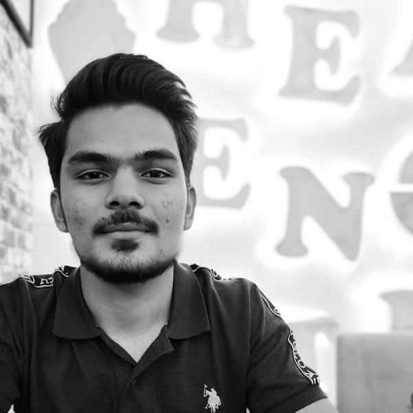 Piyush - Economics teacher - Ghaziabad