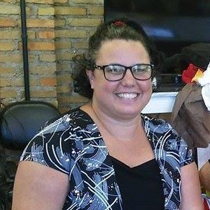 Carmela - Professor de liderança - Novo Hamburgo