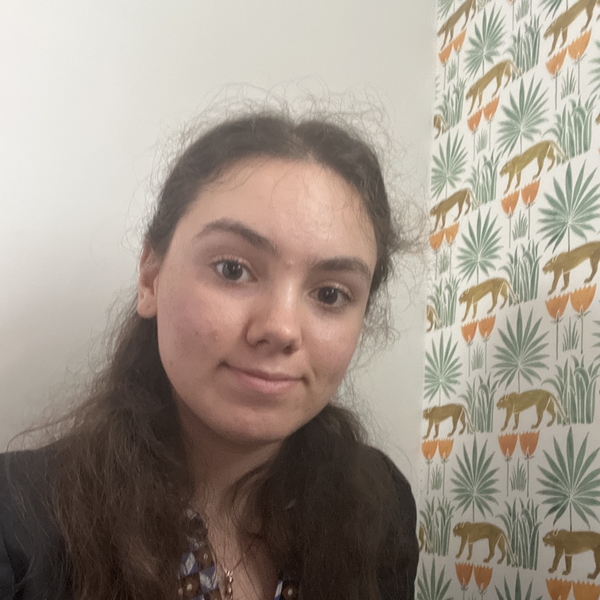 Juliette - Latin teacher - Bath