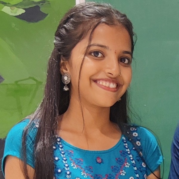 Aditi Mhatre - Maths tutor - Vasai-Virar