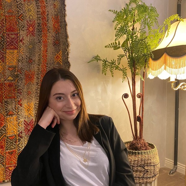Beyza - Resim öğretmeni - Ankara