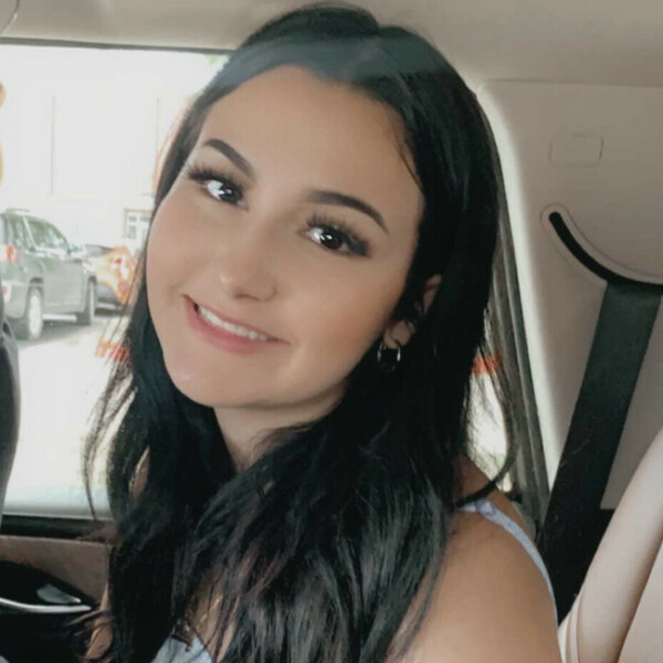 Alondra - Spanish tutor - Valley