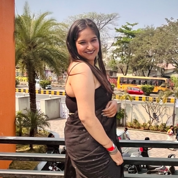 Chandani Tehelyani - English tutor - Nagpur