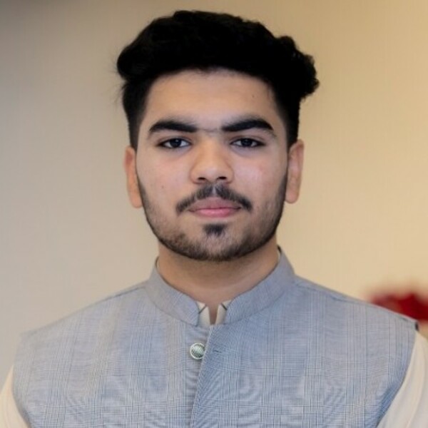 Hassan - Computer programming tutor - Lahore