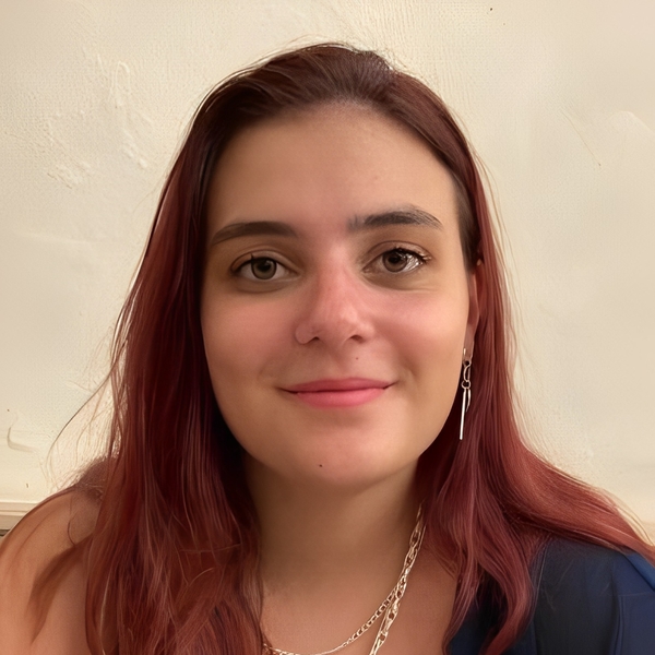 Camille - Prof de chimie - Paris