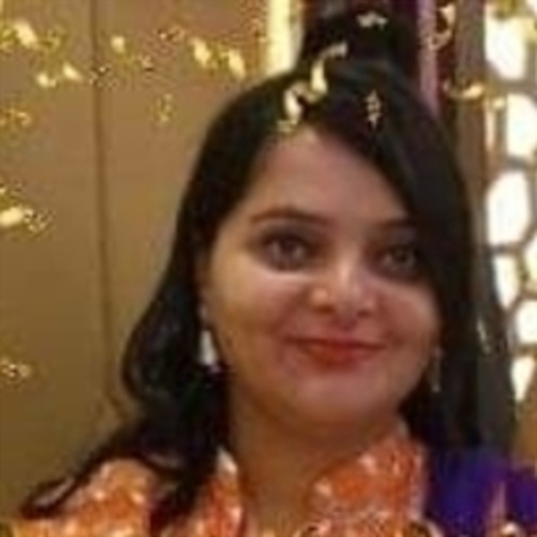 Pooja - Graduate Diploma in Law tutor - Amritsar