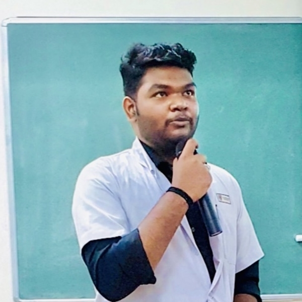 SAINIKHIT - Biology tutor - Ahmedabad