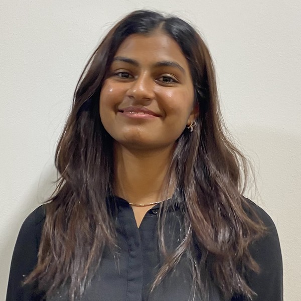 Reena Roshini - Math tutor - Kulai