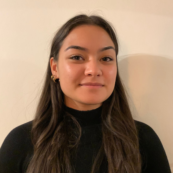 Jade - Prof de communication - Chevilly-Larue